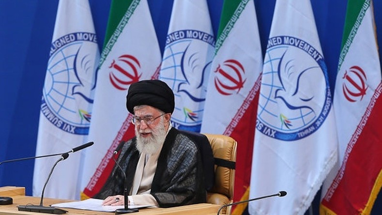Ali Khamenei accuse les Etats-Unis d’avoir créé un «mythe» sur les armes nucléaires iraniennes