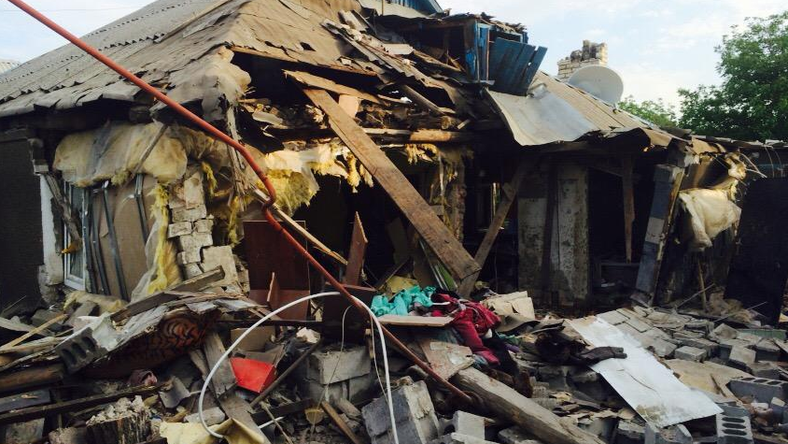 Un obus ukrainien décime une famille dans le Donbass