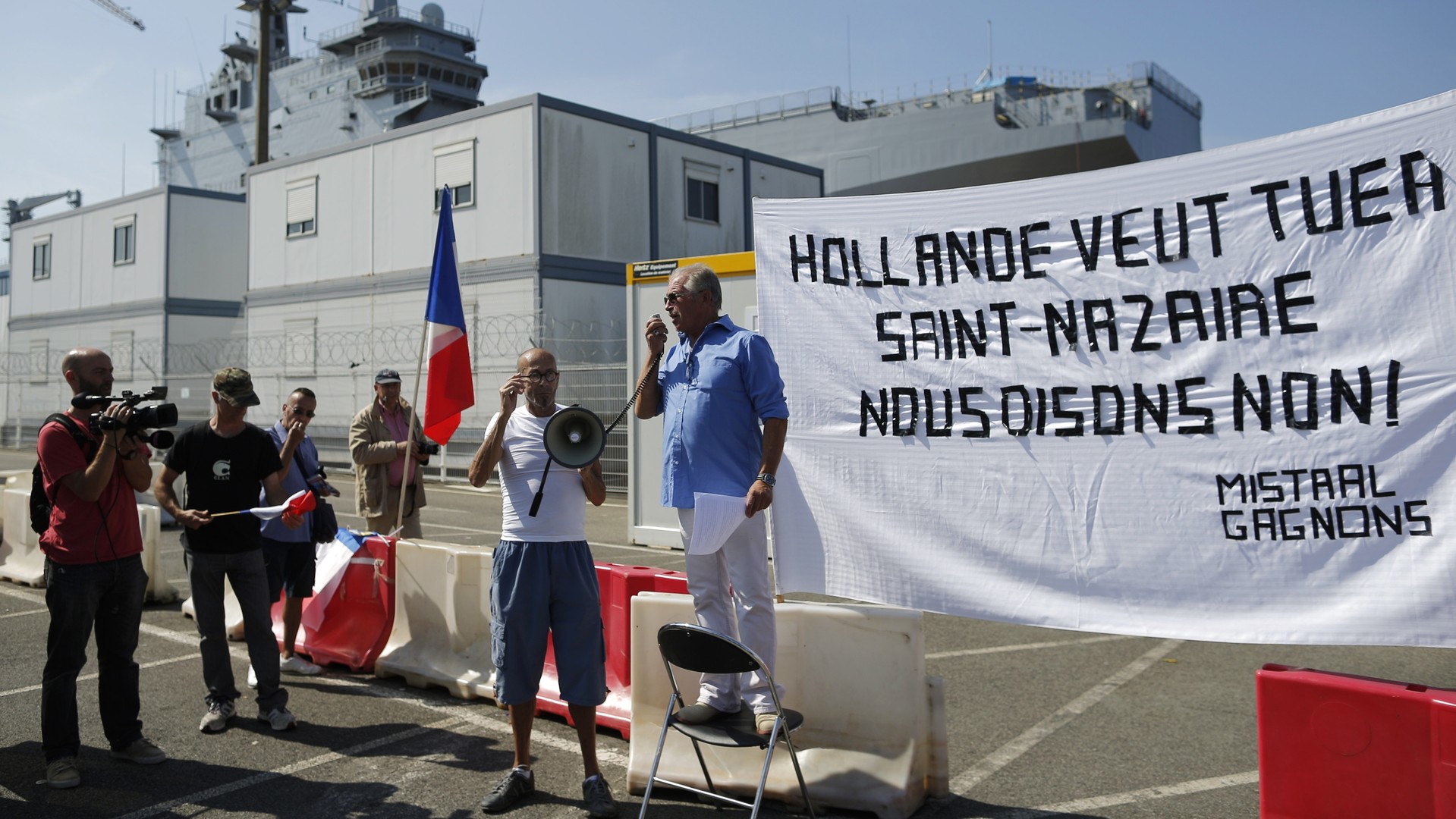 Jacques Sapir : qu'elle livre les Mistral ou non, la France sera perdante