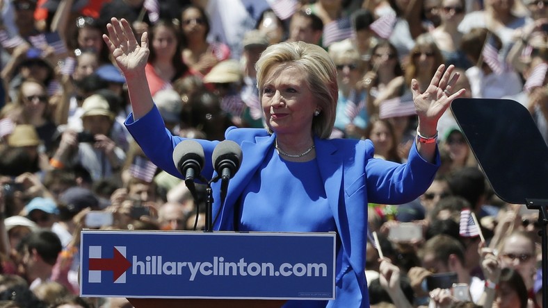 LONG FORMAT : Hillary Clinton, une carrière entre gros sous et scandales