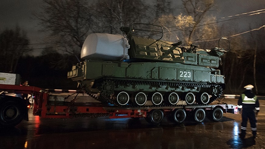 La Russie dispose d’un nouveau canon hautes fréquences tueur de drones et de missiles