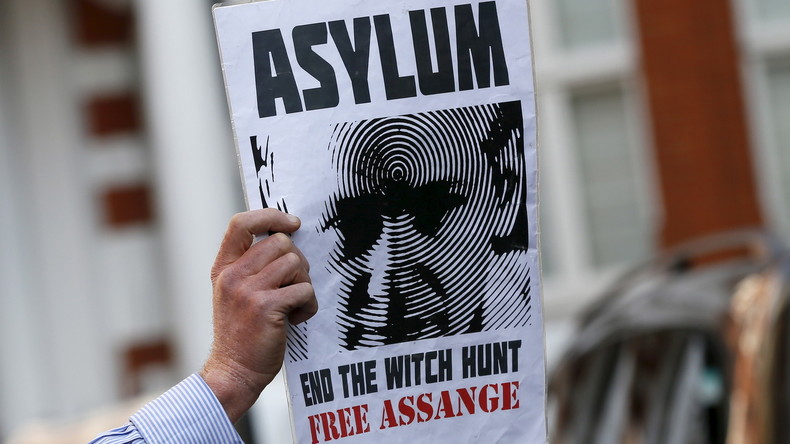 L'Elysée rejette une demande d'asile que Julian Assange affirme n'avoir jamais faite