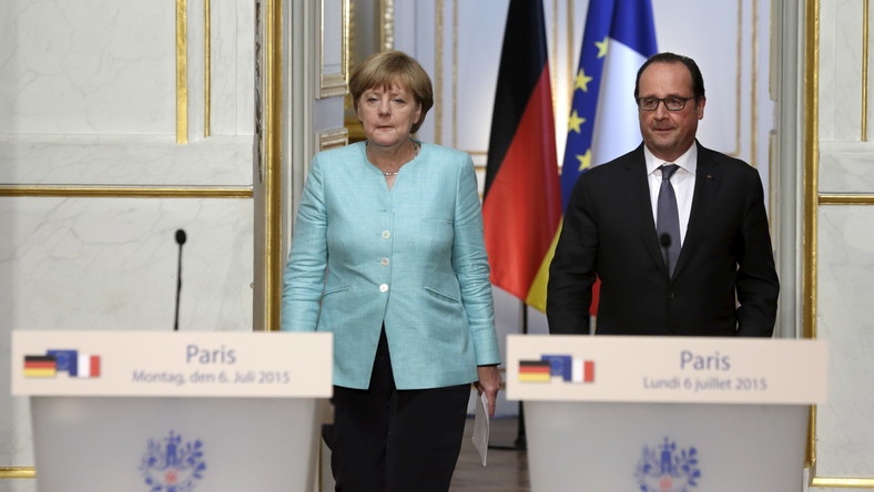François Hollande : la Grèce doit rester dans la zone euro