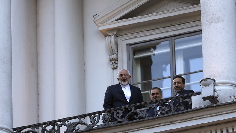 Iran : Mogherini presse, Zarif prend son temps