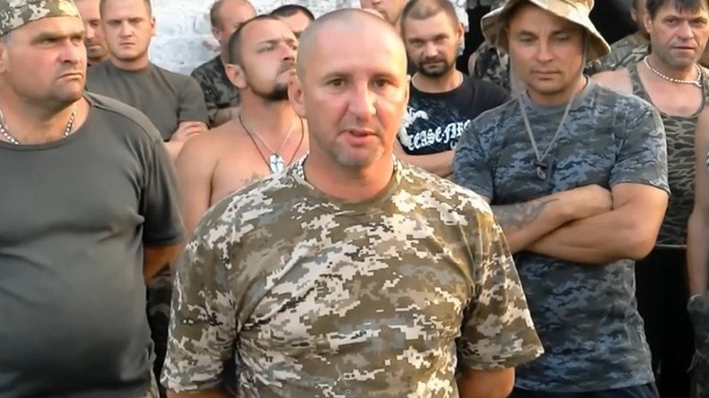 Un bataillon ukrainien fatigué du chaos dans l’armée demande à Porochenko de régler la situation