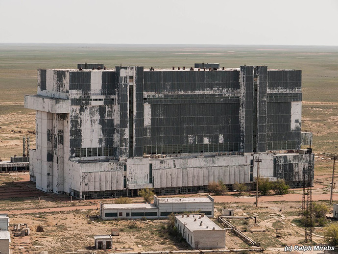 La guerre des étoiles oubliée : une navette spatiale soviétique laissée à l'abandon (PHOTOS)