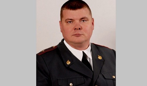 Un policier russe projette son véhicule contre une voiture-folle pour sauver des enfants !