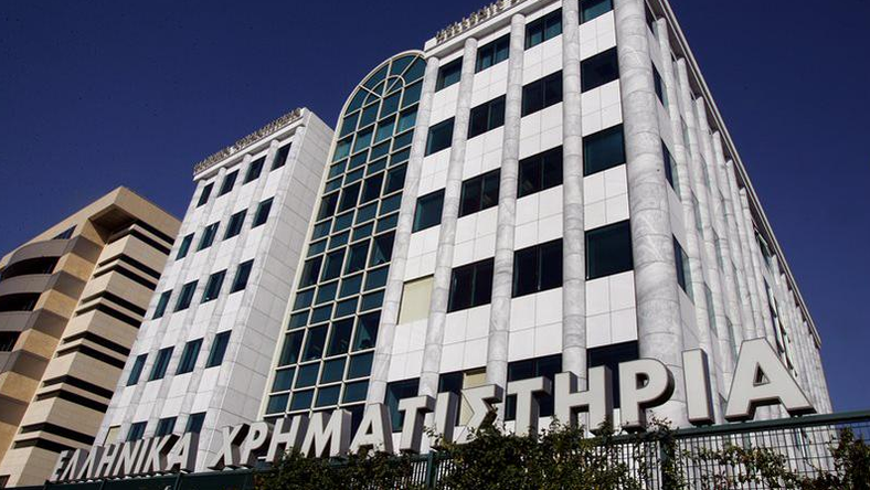 La bourse d'Athènes enregistre une chute record de 23% à l'ouverture