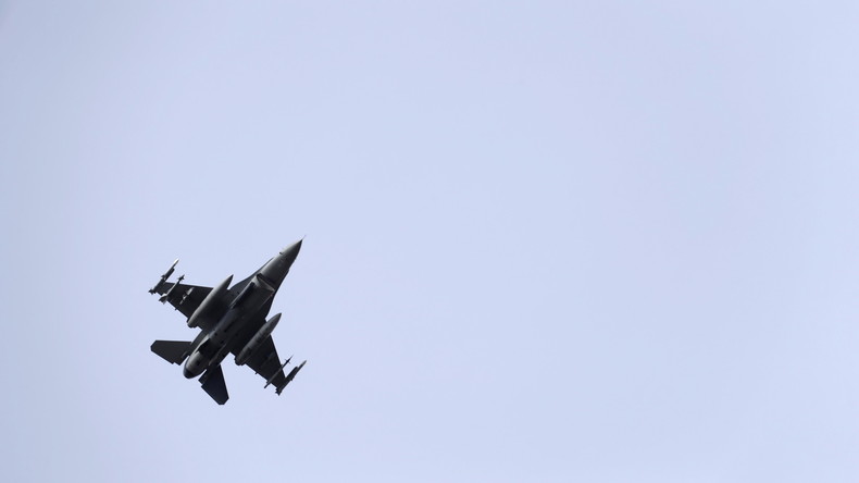 Les avions américains commencent leurs raids contre Daesh en Syrie depuis la Turquie
