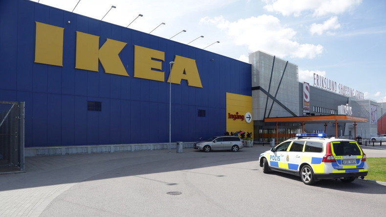 En Suède, un des auteurs de l’assassinat au couteau à IKEA attendait d'être expulsé