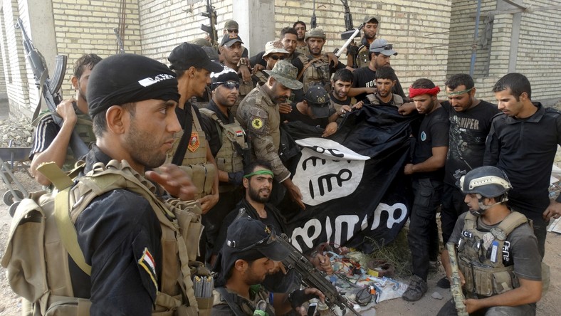Daesh a décapité et crucifié 12 libyens alors que les combats pour Syrte s’intensifient