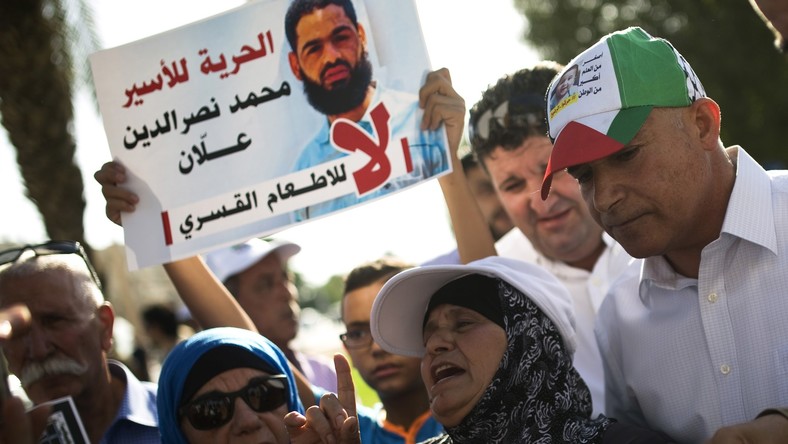 Un prisonnier palestinien sorti du coma après 60 jours de grève de la faim poursuivra son action