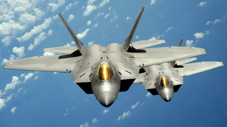 Des chasseurs F-22 Raptor américains bientôt déployés en Europe