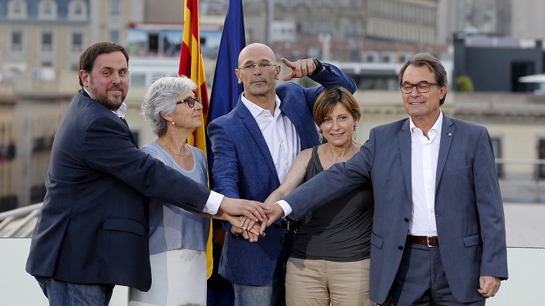 Catalogne, à un mois du scrutin crucial, les indépendantistes au cœur d'un scandale de corruption