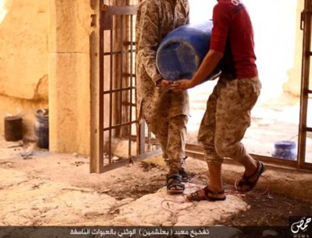 Daesh diffuse des photos de la destruction d'un trésor archéologique de Palmyre