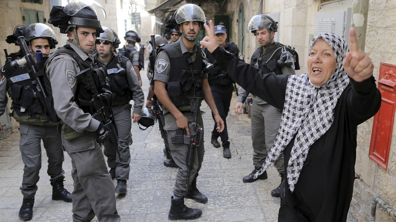Une nouvelle vidéo fait preuve de la violente incursion israélienne dans la mosquée al-Aqsa