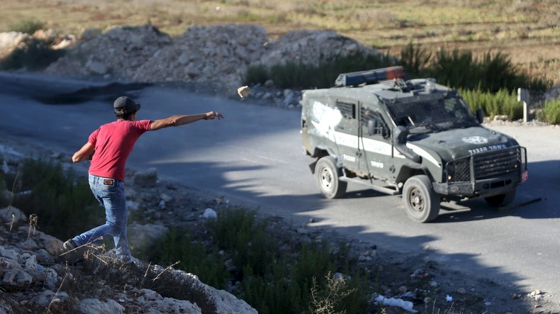 Israël aurait autorisé ses soldats à tirer sur les mineurs qui lancent des pierres