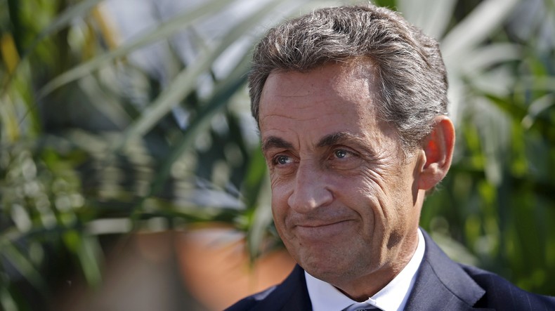 Sarkozy : pour résoudre la crise en Syrie, il faut «dialoguer davantage avec la Russie et Poutine»