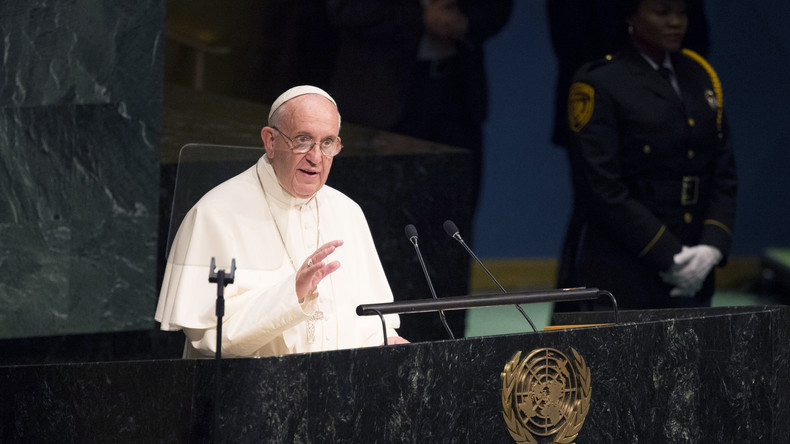 Le Pape François à l'ONU dénonce «la colonisation idéologique», en faisant allusion au marige gay