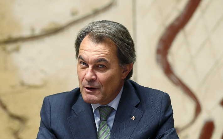 Le gouvernement catalan dénonce un «procès politique» après la convocation d'Artur Mas
