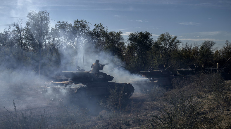 Ukraine : la République autoproclamée de Lougansk retire ses armements de la ligne de front (VIDEO)