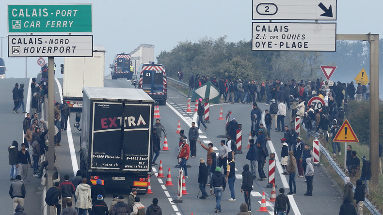 Interdiction de manifester pour les Calaisiens en Colère : un acte «honteux et injustifiable»