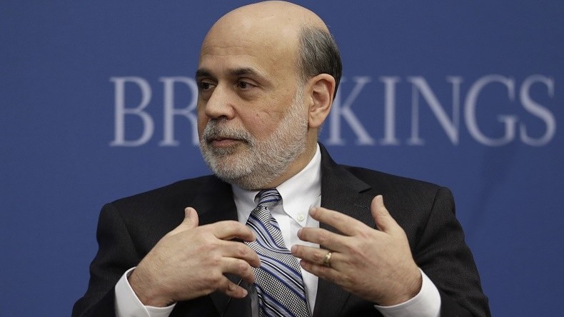 Ben Bernanke : davantage de banquiers de Wall Street auraient dû être inculpés après 2008