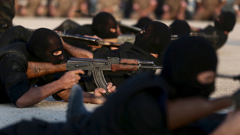 Un archevêque syrien demande au Royaume-Uni d'arrêter d'aider les groupes islamistes anti-Assad