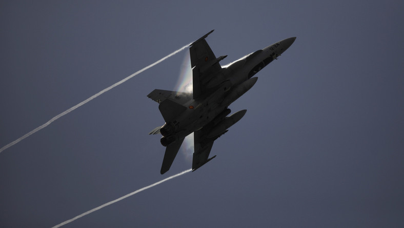 Le «chasseur français» qui a importuné l’avion du Parlement russe s’est révélé être suisse