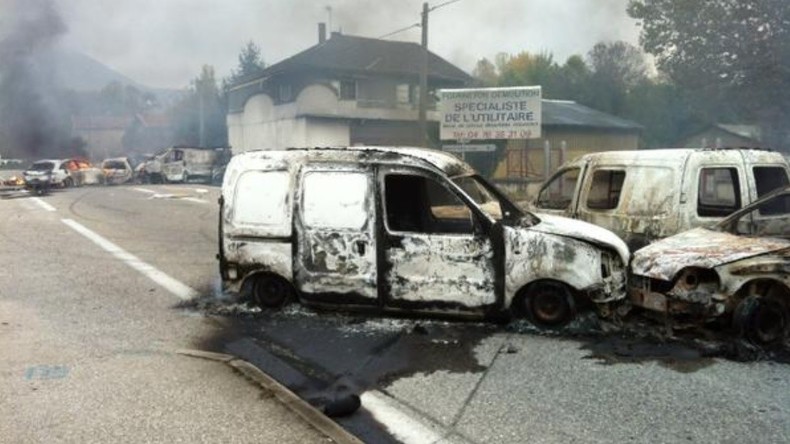 Emeutes à Moirans: la situation serait sous contrôle
