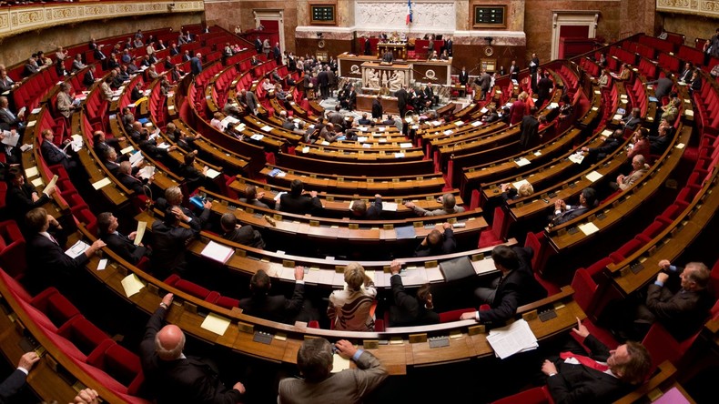 L'Assemblée Nationale vote une hausse d'impôt sur les FAI plus élevée que prévue