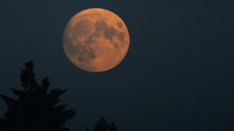 Russie : premier atterrissage d’une mission habitée sur la lune d’ici 2029