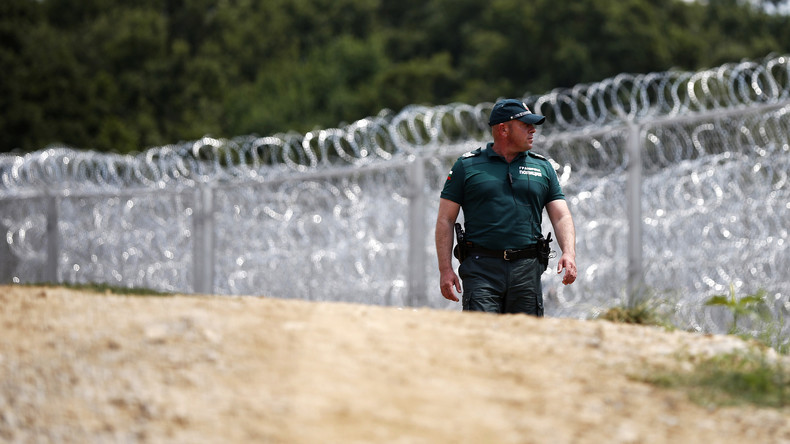 130 réfugiés retrouvés entassés à l'arrière d'un camion frigorifique en Bulgarie
