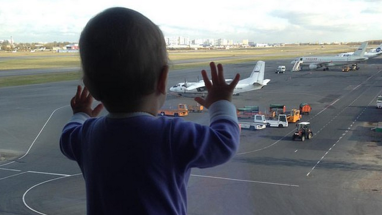 Crash de l’A321 de Kolavia : la photo d’une fillette de dix mois, symbole du deuil de la Russie