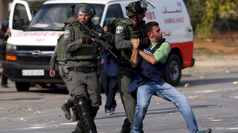 Les journalistes palestiniens sont-ils les nouvelles têtes de Turc des forces israéliennes ? (VIDEO)