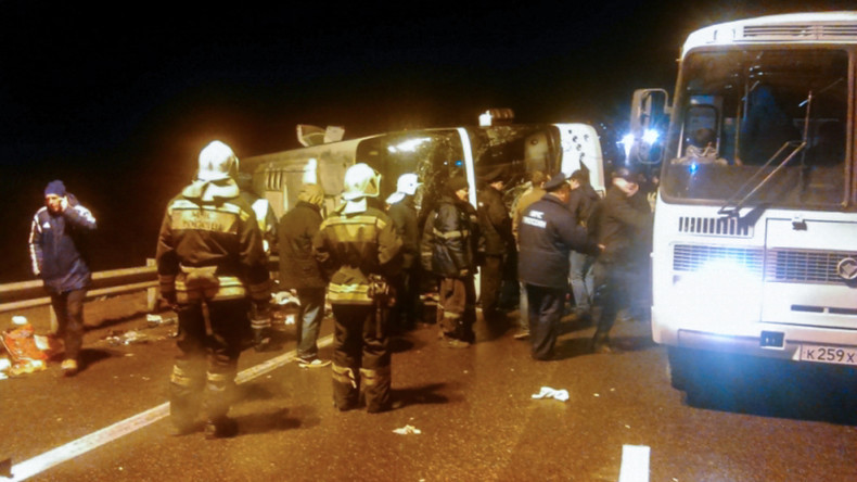 Un accident de bus fait sept morts et des dizaines de blessés en Russie (VIDEO)