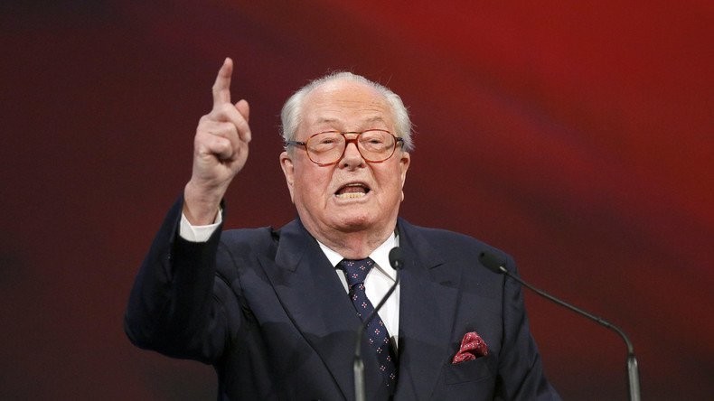 Perquisition dans les bureaux de Jean-Marie Le Pen : l'intéressé demandera «réparation»