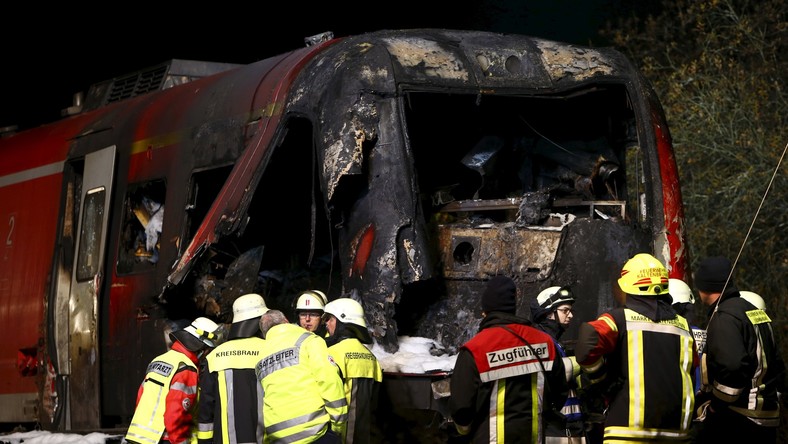 Allemagne : deux morts et seize blessés dans la collision d'un train et d'un poids lourd (VIDEO)