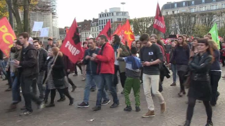 Lille : des manifestants pro-réfugiés dénoncent «la Jungle» de Calais