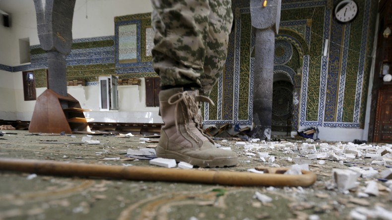 Une explosion dans une mosquée yéménite fait plusieurs morts et des blessés
