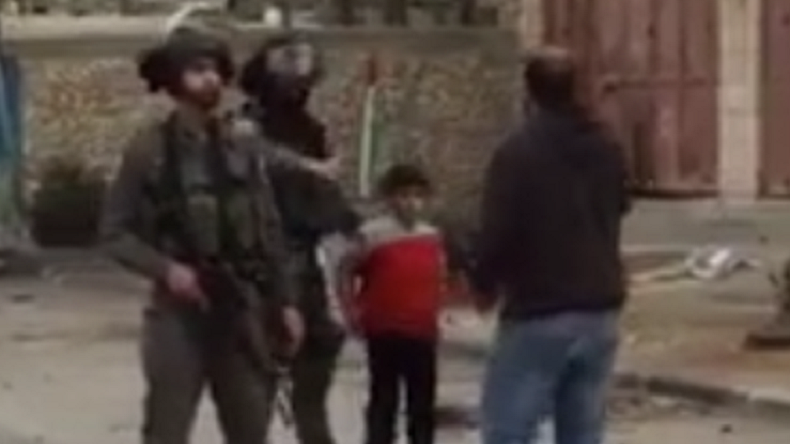Palestine, l'armée israélienne a arrêté un Palestinien de six ans (VIDEO)