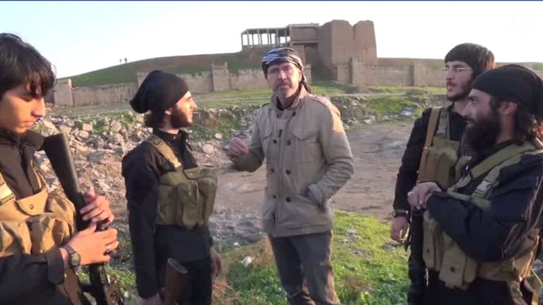 Raqqa vue par le seul journaliste occidental qui est revenu du fief de Daesh