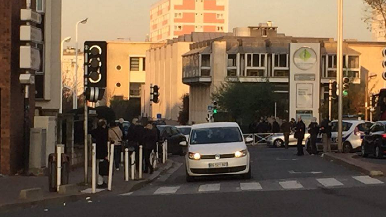 Une ceinture d'explosifs retrouvée dans une poubelle à Montrouge