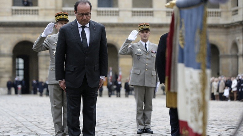 Attentats de Paris : des familles de victimes appellent à boycotter l'hommage officiel