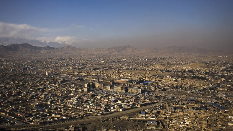 Une attaque des talibans à Kaboul fait neuf morts