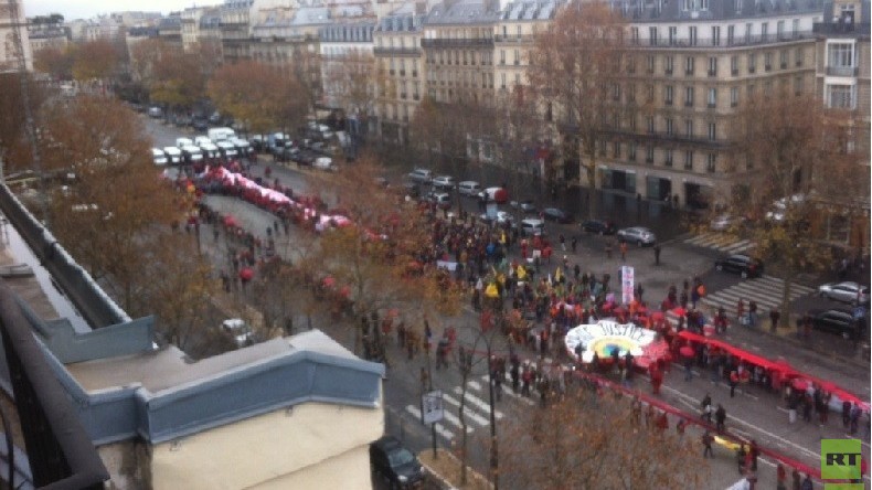 De grosses manifestations écologistes ont eu lieu à Paris en marge de la COP21