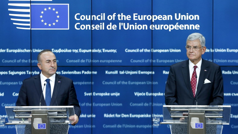 Bruxelles relance les négociations d’adhésion de la Turquie malgré les critiques