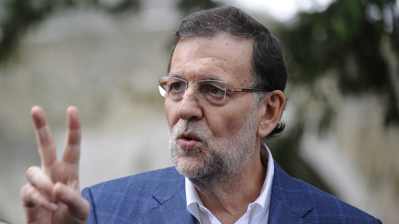 VIDEO : Le Premier ministre espagnol prend un coup de poing en pleine figure