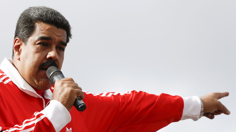 Venezuela : Nicolas Maduro envoie Manuel Valls sur les roses