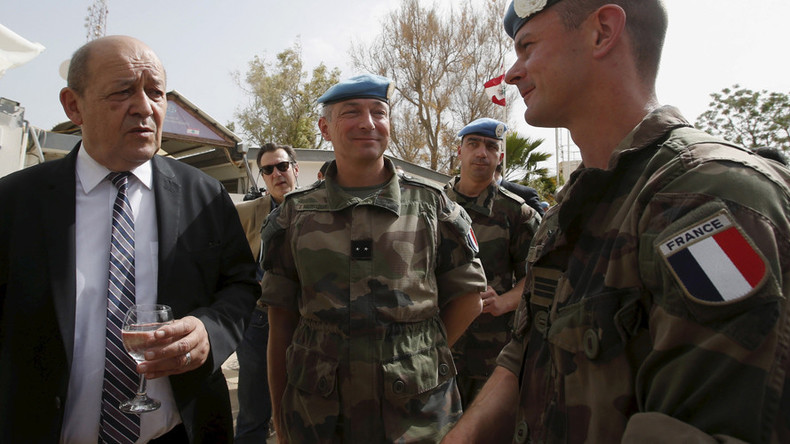 Visite de Le Drian à Moscou : le rapprochement Russie-France se poursuit sur le plan militaire